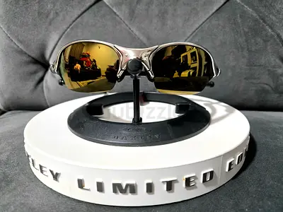 Oakley Romeo 2