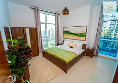 Lux JVT Resort| Pools Spa Gym Kids Play| E44/E311