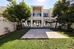 Type D | Vacant | Single Row | Great Location