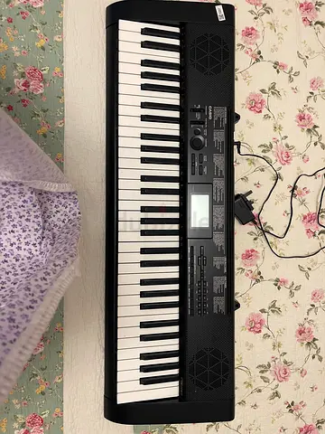 Casio keyboard piano