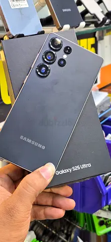 Samsung Galaxy S25 Ultra - Power Meets Elegance