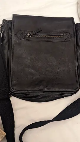 Leather bag
