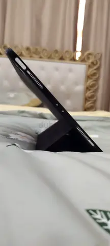 /iPad Pro M1 5th generation 256GB.