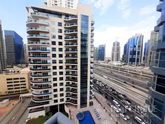 Spacious | Canal View | Metro Access just Below