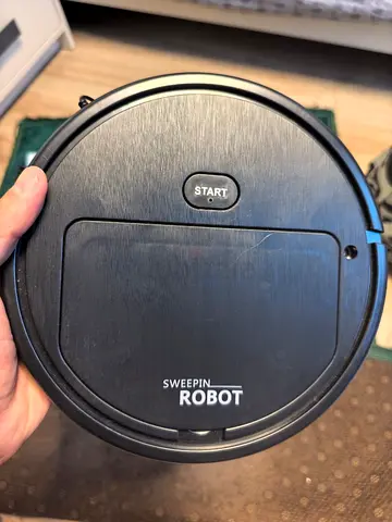 automatic robotic vacuum