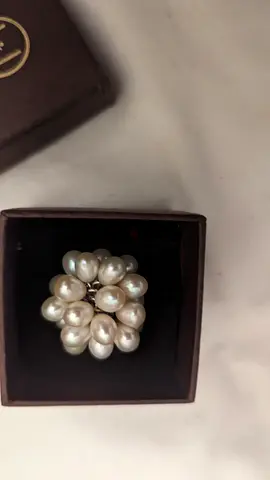 Elegant Pearl Cluster Ring
