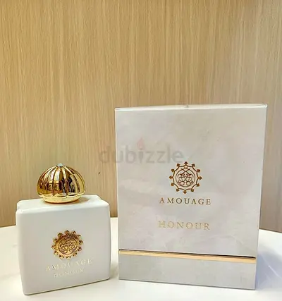 Amouage Honour Perfume - A Touch of Elegance