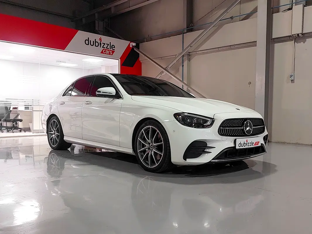 Mercedes-Benz E-Class 2021 — photo 1 of 15