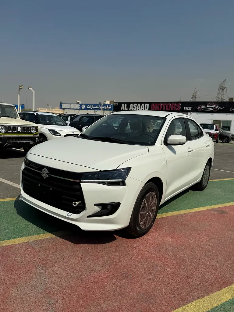 Suzuki Dzire 2026 — photo 1 of 20