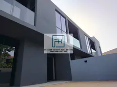 4BED MIDDLE UNIT | FREEHOLD | FULLY PAID