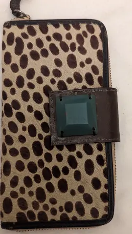 Stylish Leopard Print Wallet with Jewel Closure