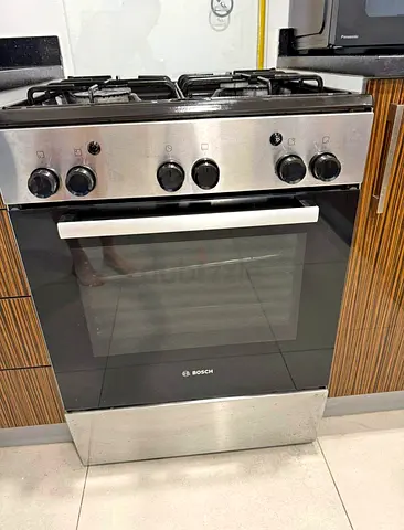 Bosch HGA120B51M, Freestanding Gas Cooker 60Cm Stainless Steel | FREE DELEVIRY | INSTALLATION
