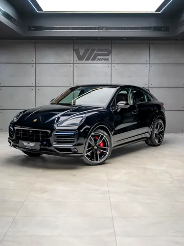 Porsche cayenne GTS Coupe GCC