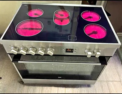 Beko 5 Zone Electric Ceramic Cooker – 90 x 60 cm Smooth ceramic glass