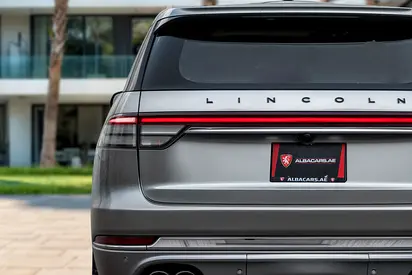 صورة 6 لـ 2023 Lincoln AVIATOR