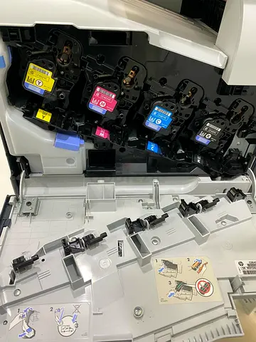 HP laserjet 575 Colour printer