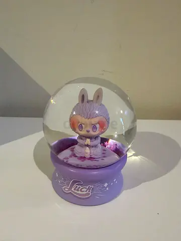 Labubu Snow Globe Lilac