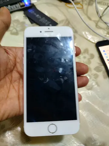 Apple iPhone 7- Excellent Condition, Unlocked!