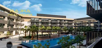 Modern 1BR | Prime Location | Community View