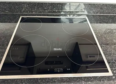 Miele latest model built-in induction hob 60cm excellent condition