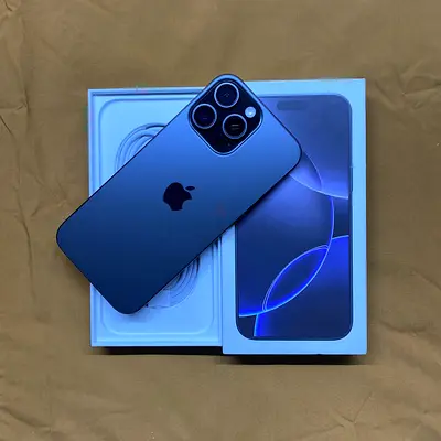 I Phone 16 Pro Max 1TB TDRA