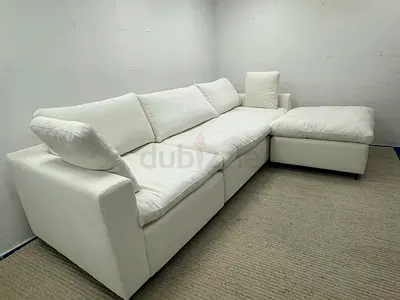 Brand new condition the one brand 4 pieces sofa