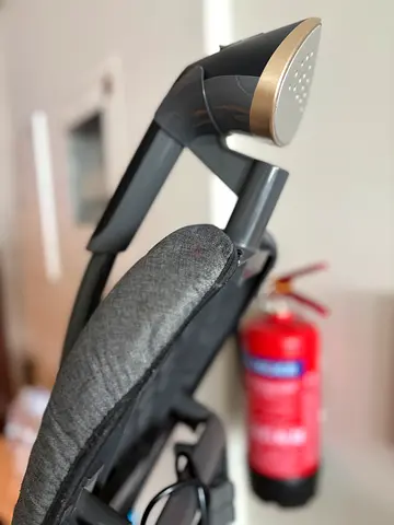 Philips Garment Steamer (Standing Type)