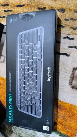 Logitech MX Keys Mini - Stylish Wireless Keyboard for Modern Workspaces