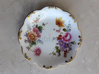 ENGLISH BONE CHINA PLATE