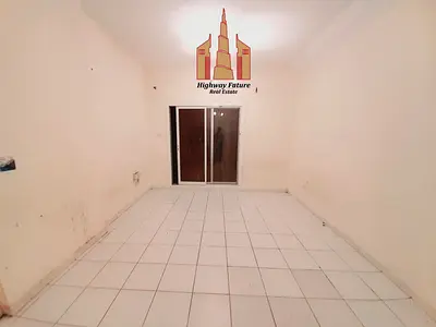 Spacious 2bhk apartment with close Hall with balcony full family building