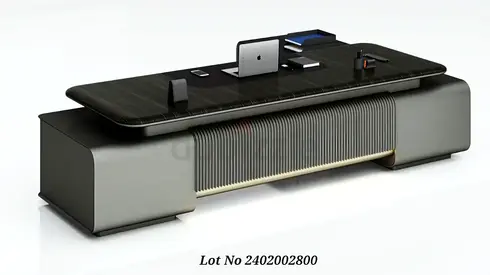 Modern Executive Office Desk with Sleek Design