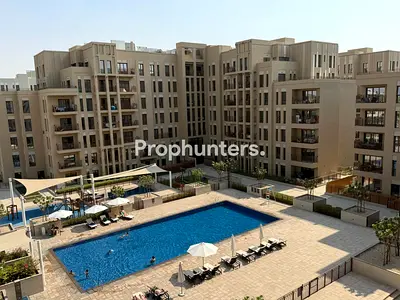 Stunning Spacious 2BR | Pool View | Vacant | Sale