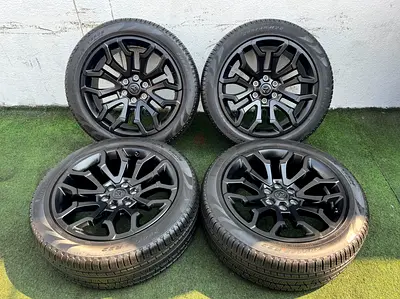 2025 Ram 1500 Limited Night Edition Rims and Tyres