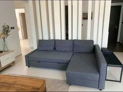 Modern L-Shaped Sofa in Grey - Perfect for Your Living Room