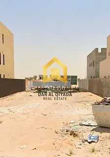 🏡 Land for Sale in Muzairah – Prime and Strategic Location!