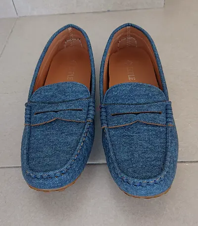 Stylish Denim Slip-On Shoes for women