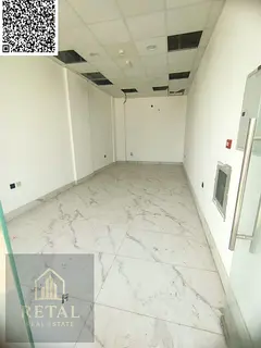 Ready shop for rent, suitable for commercial and service activities.