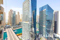 Large Bright Corner Unit | Upgraded | Marina View