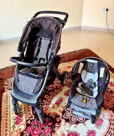 Chicco 3 in 1 travel set
