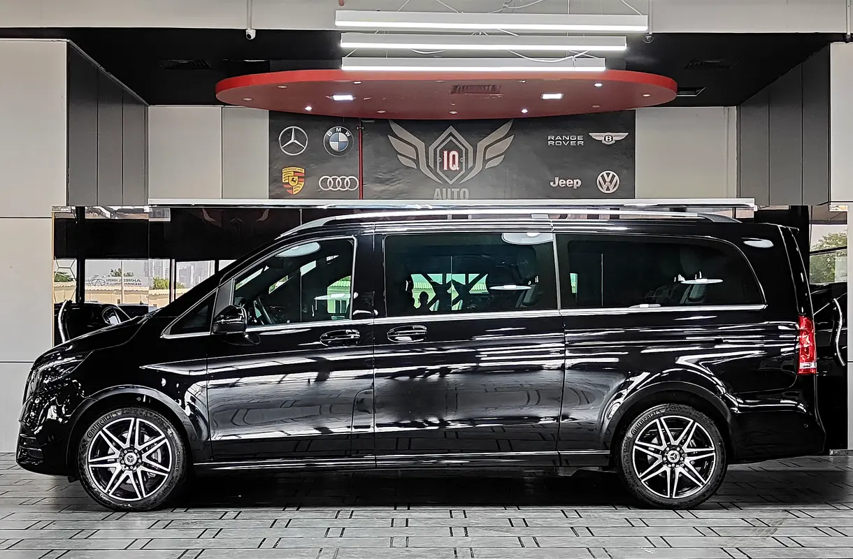 Mercedes-Benz V-Class 2024