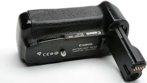 Battery Grip BG-E2