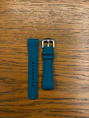 Brand new Zealande green FKM vulcanised rubber strap