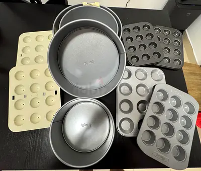 Baking tins