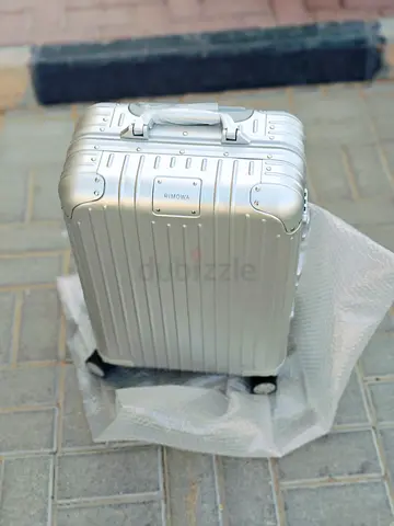 Suitcase aluminum