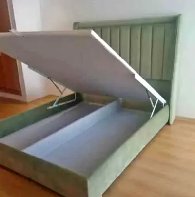 Brand new cosotmerize 200*200 Super king size Bed with Hydraulic storage