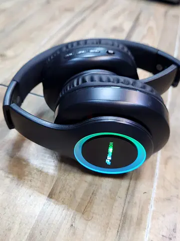 Experience Unmatched Sound with Wireless Headphones