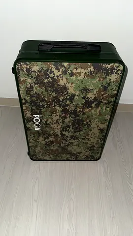 POGA LUX portable gaming monitor