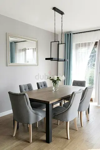 Stylish Dining Set with Elegant Chairs
