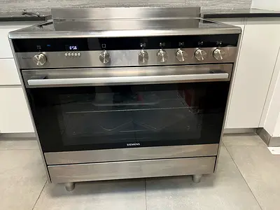 Siemens Electric 90/60cm Iq700 Cooking range