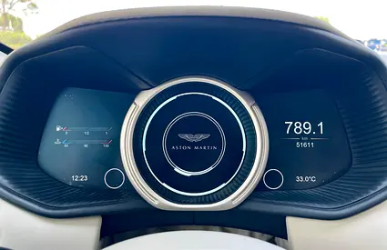 2017 Aston Martin DB11 photo 9